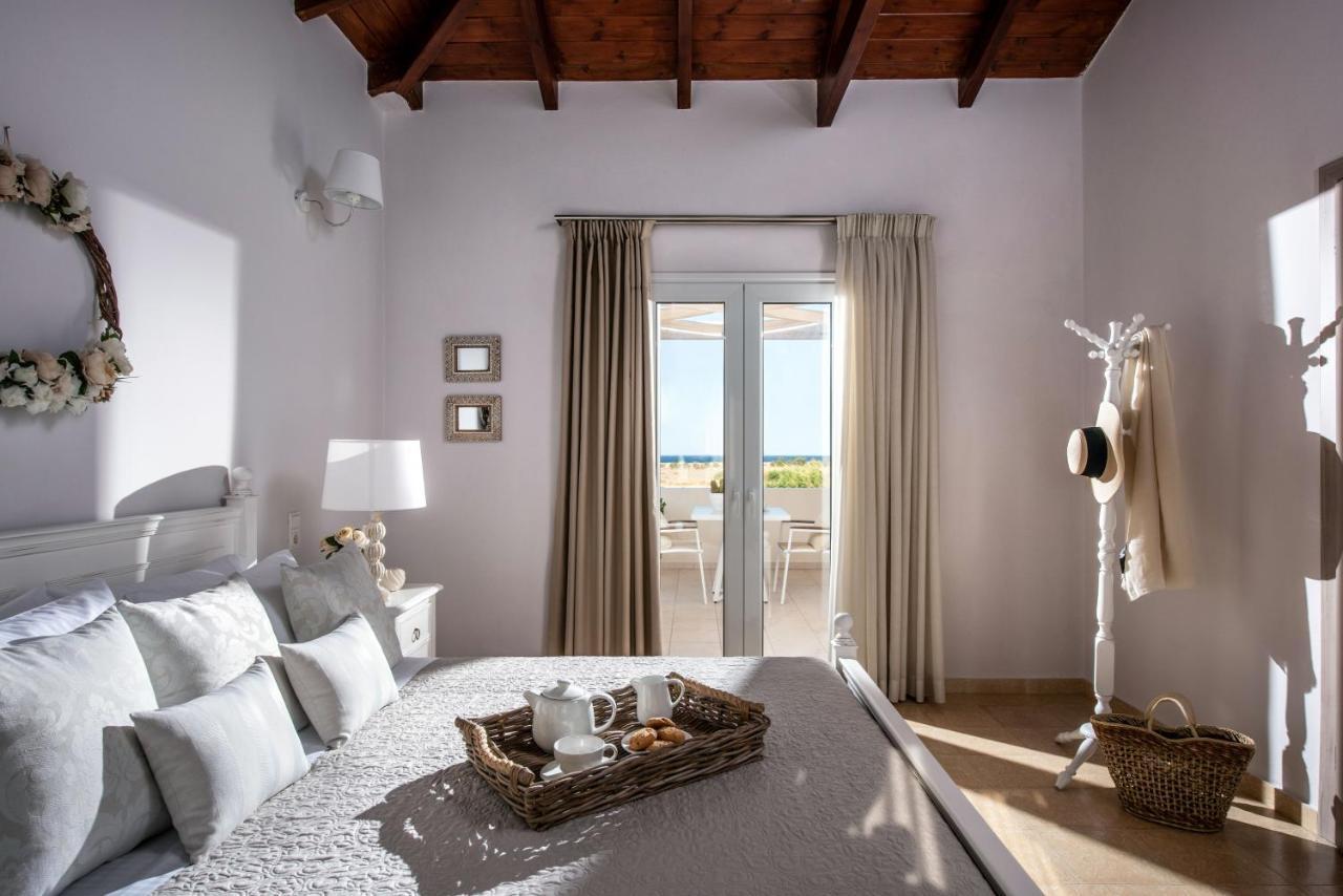 Filothei Beach House With Pool Kalamaki  Ngoại thất bức ảnh